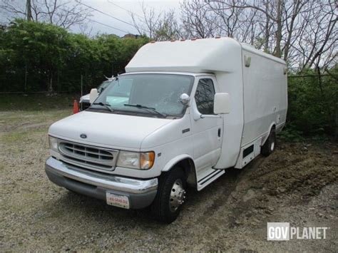 1998 Ford E-450