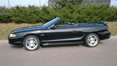 1998 Ford Mustang convertible engine