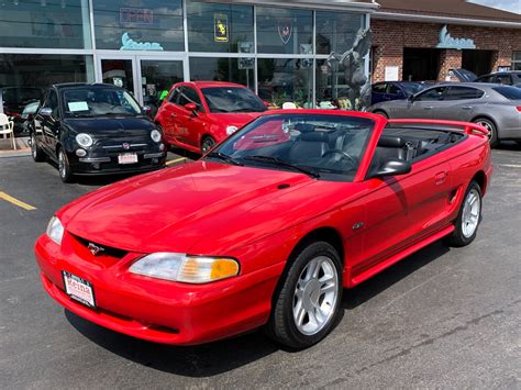 1998 Ford Mustang convertible photo