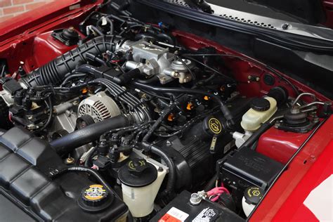 1998 Ford Mustang engine