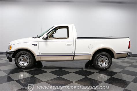 1998 Ford Pickup photo