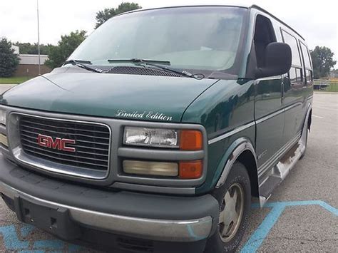 1998 Gmc Savana photo