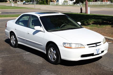 1998 Honda Accord photo