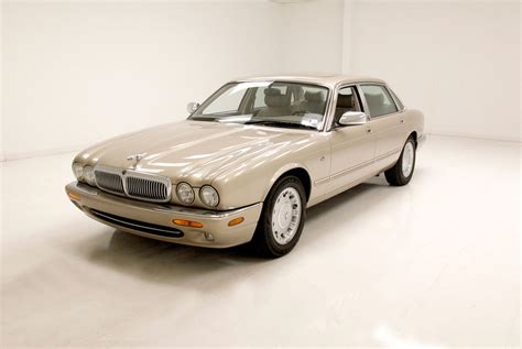 1998 Jaguar Vanden plas engine