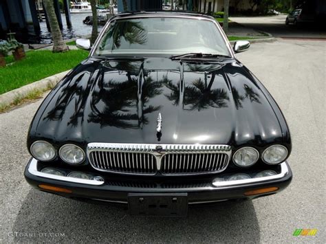 1998 Jaguar Vanden plas