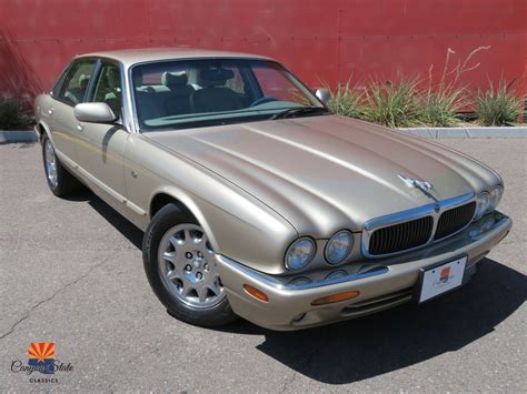 1998 Jaguar Xj photo