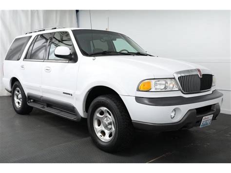 1998 Lincoln Navigator photo