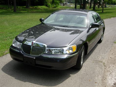 1998 Lincoln Town car