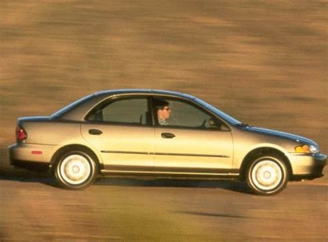 1998 Mazda Protege photo