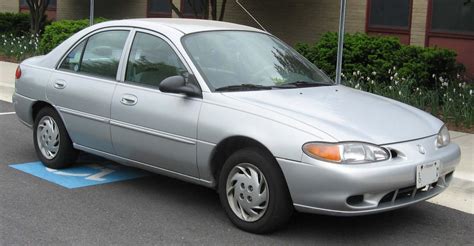 1998 Mercury Tracer photo