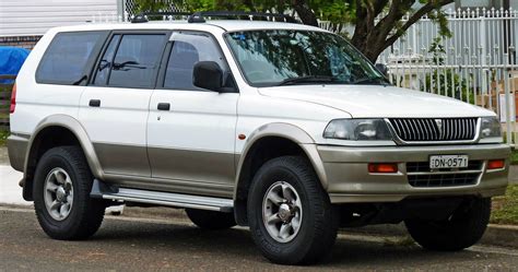 1998 Mitsubishi Montero sport