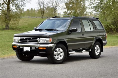 1998 Nissan Pathfinder