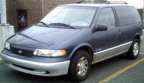 1998 Nissan Quest photo