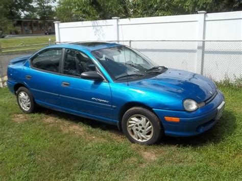 1998 Plymouth Neon photo