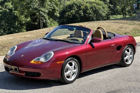 1998 Porsche Boxster photo