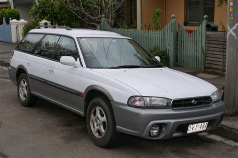 1998 Subaru Outback photo