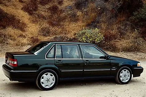 1998 Volvo S90 photo