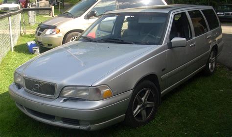 1998 Volvo V70xc photo