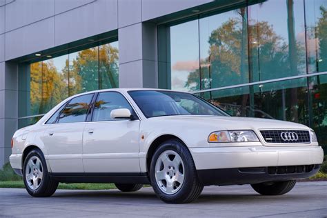 1999 Audi A8 photo