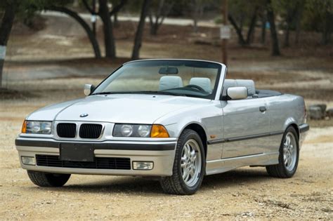 1999 Bmw 323i photo