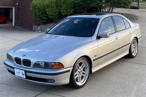 1999 Bmw 540i photo