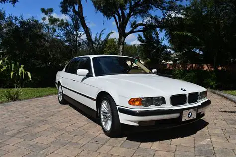 1999 Bmw 740il photo