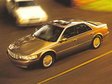 1999 Cadillac Seville photo