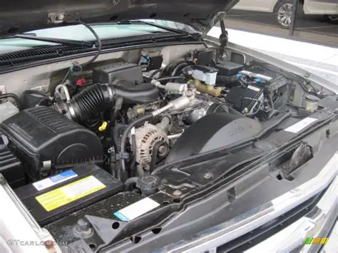 1999 Chevrolet Suburban 1500 engine