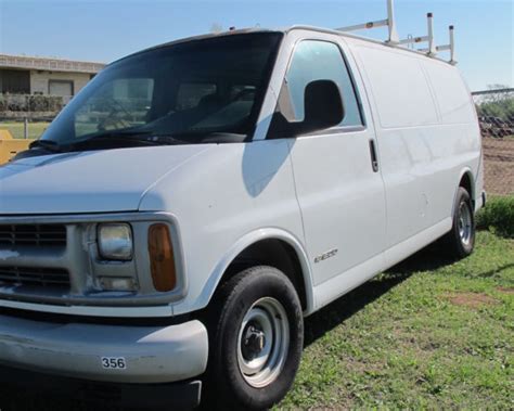 1999 Chevrolet U-van photo