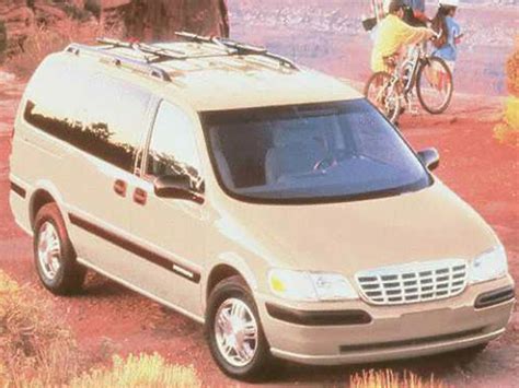 1999 Chevrolet Venture photo