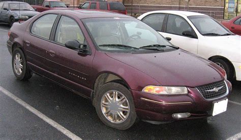 1999 Chrysler Cirrus photo