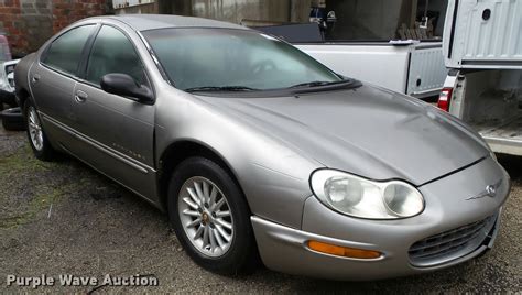 1999 Chrysler Concorde photo