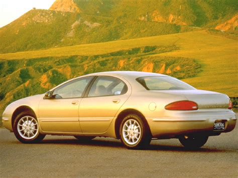 1999 Chrysler Concorde photo