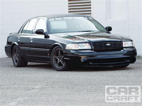 1999 Ford Crown victoria photo