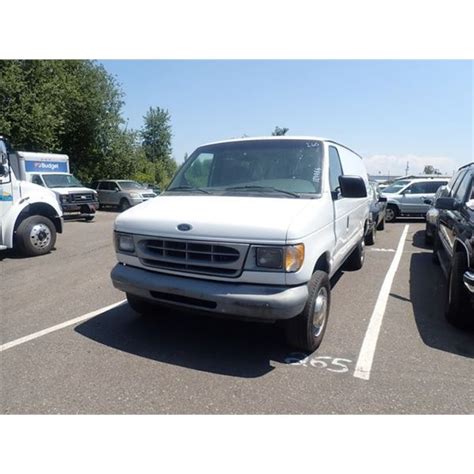 1999 Ford E-250