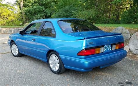 1999 Ford Tempo photo