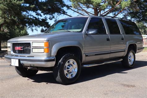 1999 Gmc C2500 suburban engine