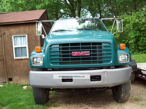 1999 Gmc C7500 photo