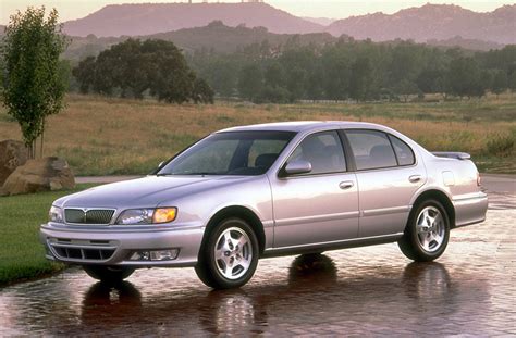 1999 Infiniti I30 photo