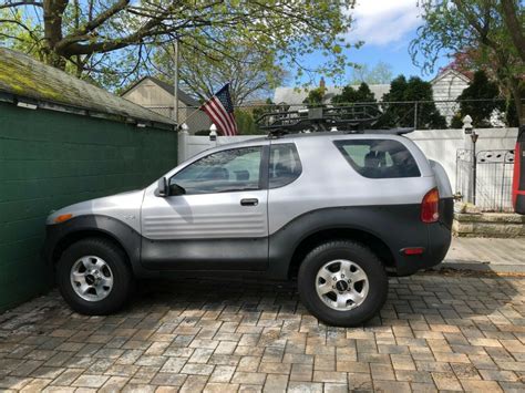 1999 Isuzu Vehicross photo