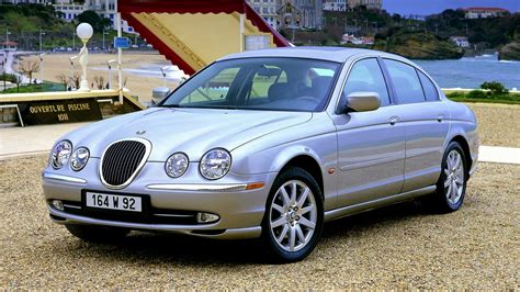 1999 Jaguar S-type photo