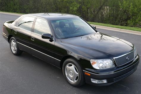 1999 Lexus Ls photo