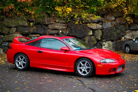 1999 Mitsubishi Eclipse photo