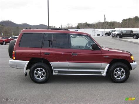 1999 Mitsubishi Montero