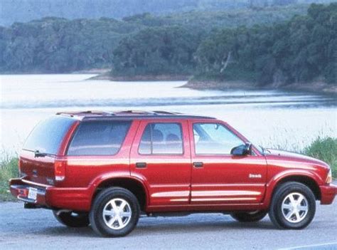 1999 Oldsmobile Bravada photo