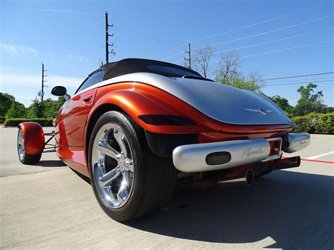 1999 Plymouth Prowler photo