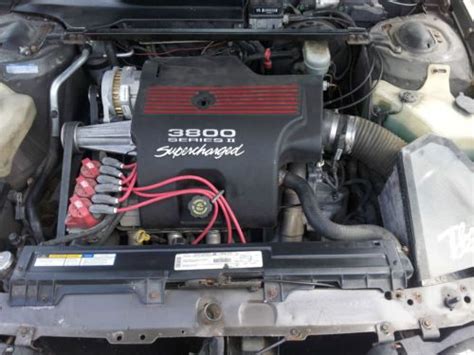 1999 Pontiac Bonneville engine