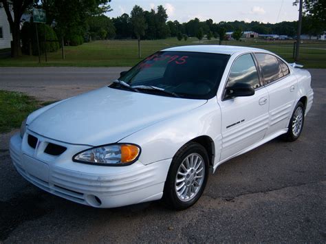 1999 Pontiac Grand am photo