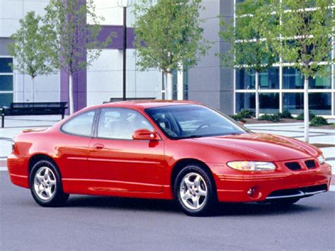 1999 Pontiac Grand prix photo