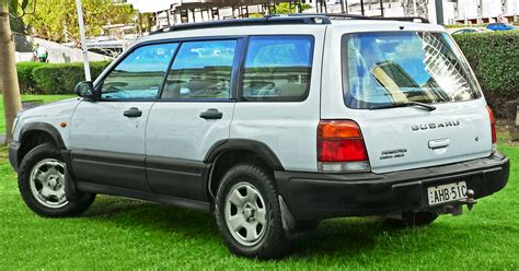 1999 Subaru Forester photo